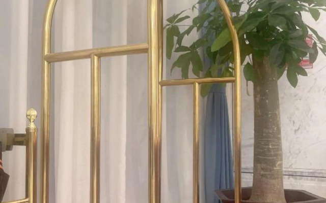 Vienna International Hotel (Guangzhou North Station Huadu Square Subway Station)