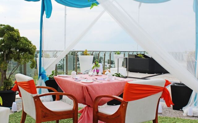 Grand Lagoi Hotel by Willson