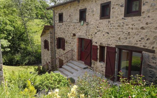 Gîte Ferrières-sur-Sichon, 4 pièces, 8 personnes - FR-1-489-212