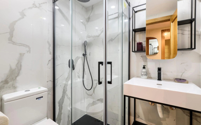 Playa Alicate, 2 Bedroom Beach Apartment