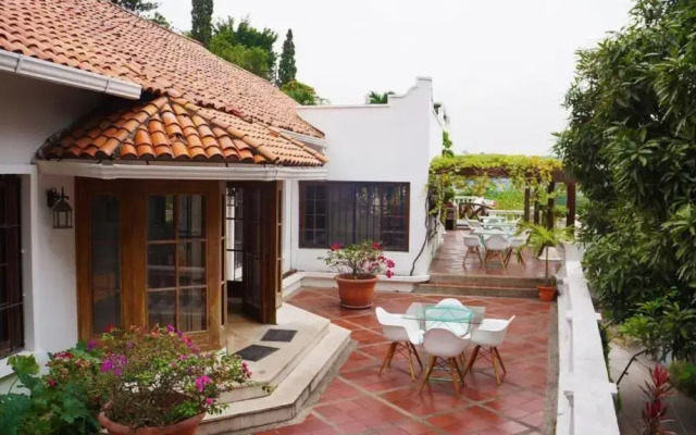Hostal Iguanazu