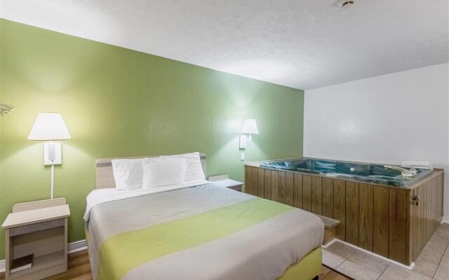 Red Roof Inn Greencastle South – Cloverdale