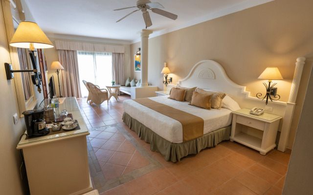 Bahia Principe Grand Turquesa - All Inclusive