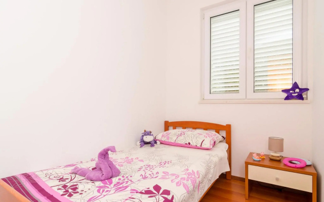 Apartments Mira