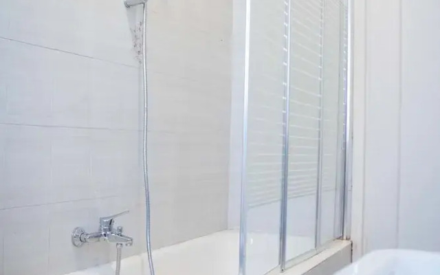 Kamchu Apartments Single Room Viale Libia 7