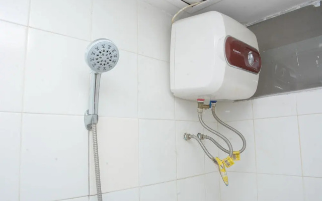 Strategic And Comfortable 1Br At Bassura City Apartment