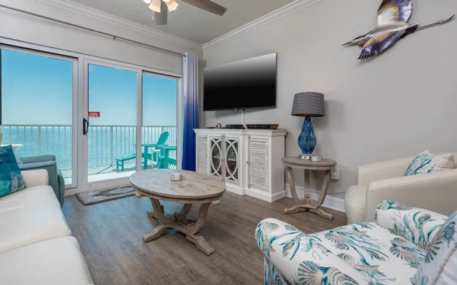 Seawind 809 3 Bedroom Condo