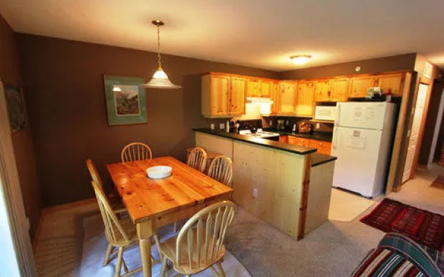 Stone Creek Chalets by FCR