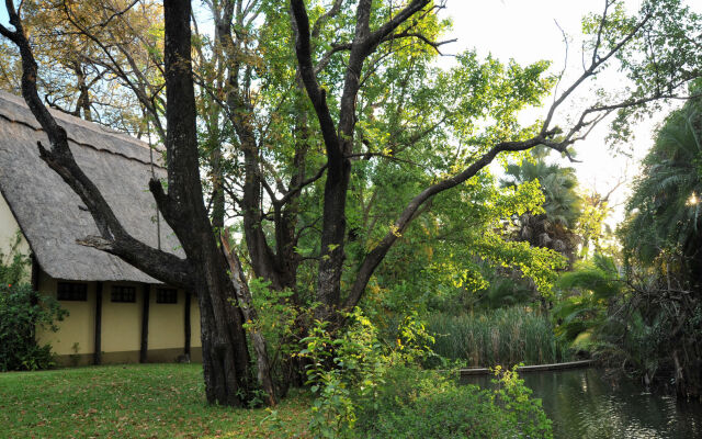 Victoria Falls Waterfront