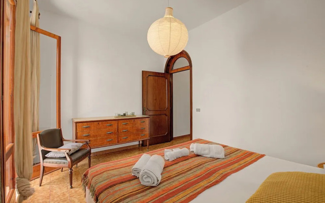 Villa Carolina spacious with garden