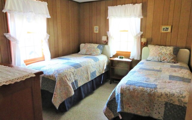 41 Patterson - 2 Bedroom House