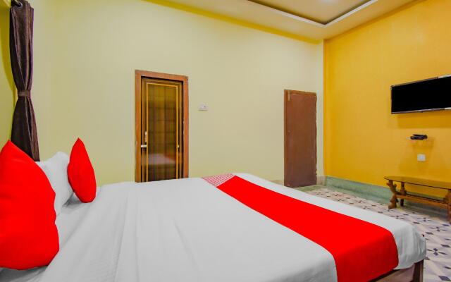 Golden Imperial by OYO Rooms