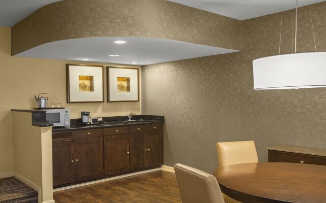 Sheraton Suites Akron Cuyahoga Falls