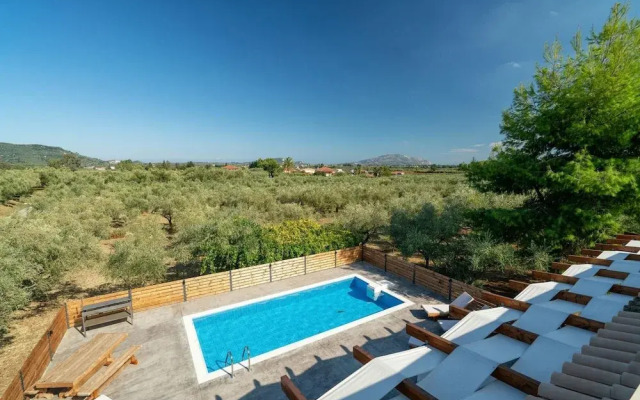 Natura Verde Villas 4 Bedroom Villa Chloe - Private Pool