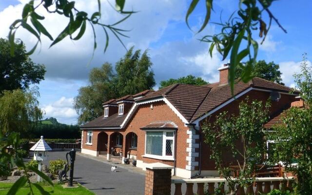 Plantation Lodge B&B