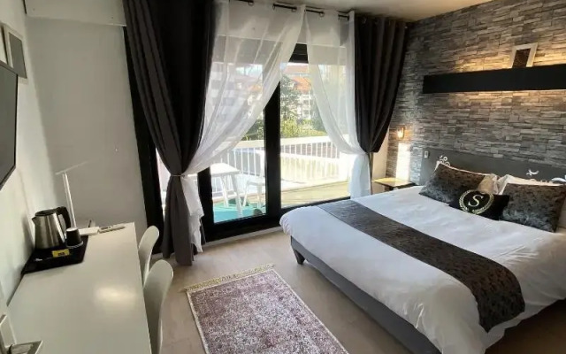 Savoie Hotel