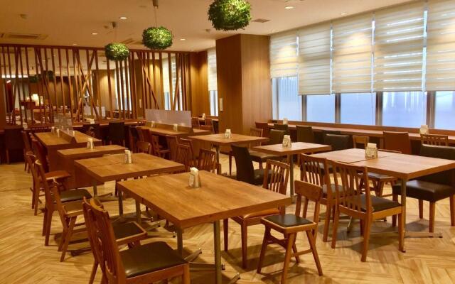 Super Hotel Premier Hakata Station