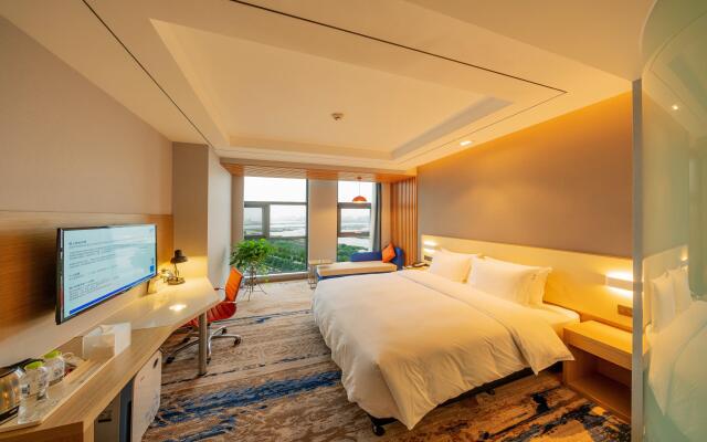 Holiday Inn Express Linyi Riverside by IHG