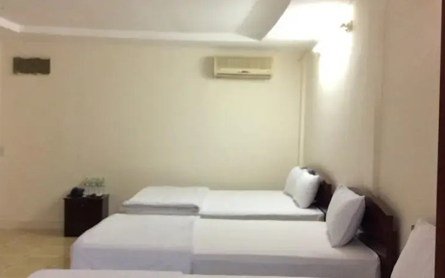 Hau Giang Suite Hotel