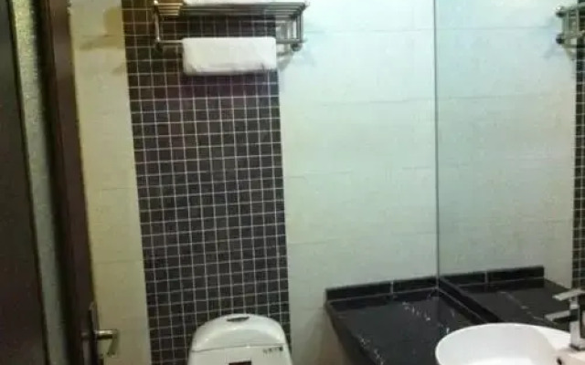 Chengdu Send-Off Hotel (Baliqiao)