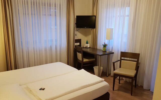 Hotel-Gasthof Weißes Roß