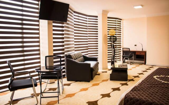 Hotel Pairumani
