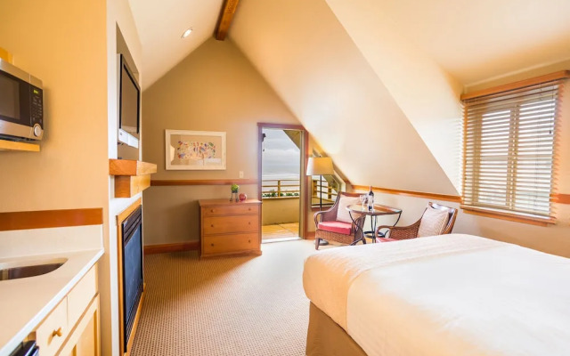 The Ocean Lodge