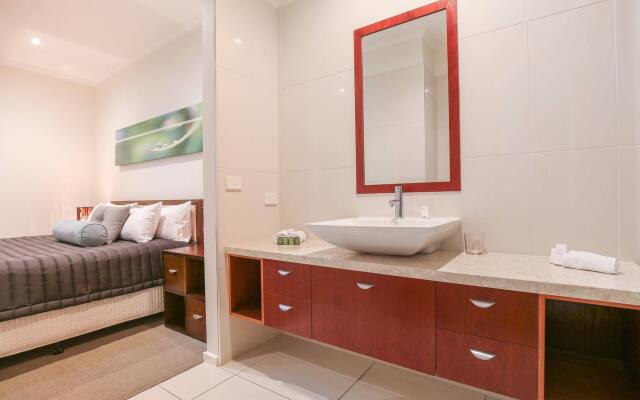 Indulge Apartments Langtree