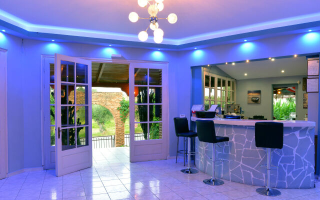 Callinica Hotel