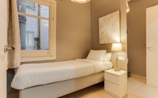 Cosy 4bdr in Exiample, 10mins to Plaza Catalunya