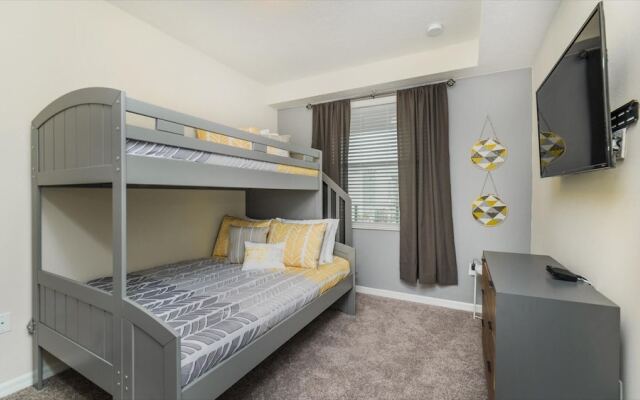 # 4751 Clock Tower Drive 303