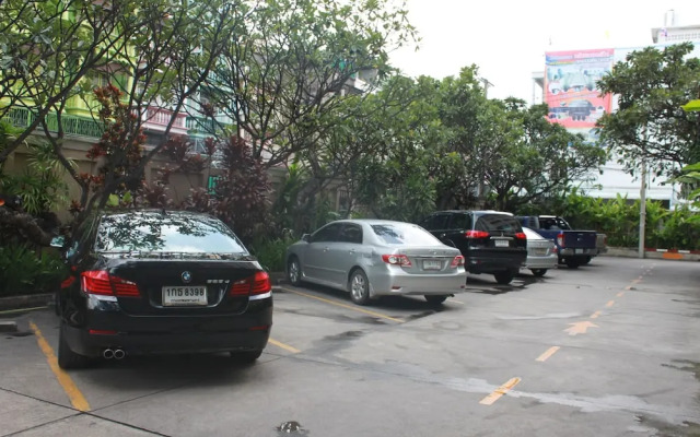 14 Place Apartment