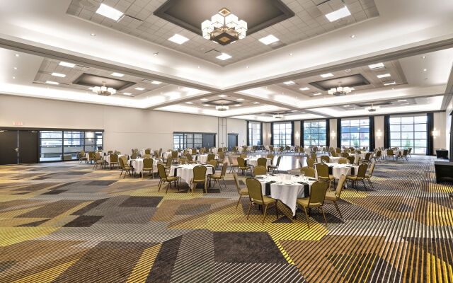 Rodeway Inn & Suites