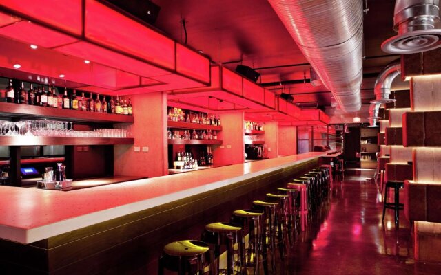 NYLO Las Colinas Hotel, Tapestry Collection by Hilton