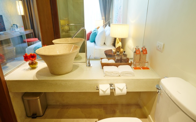 Bandara Beach Resort, Phuket