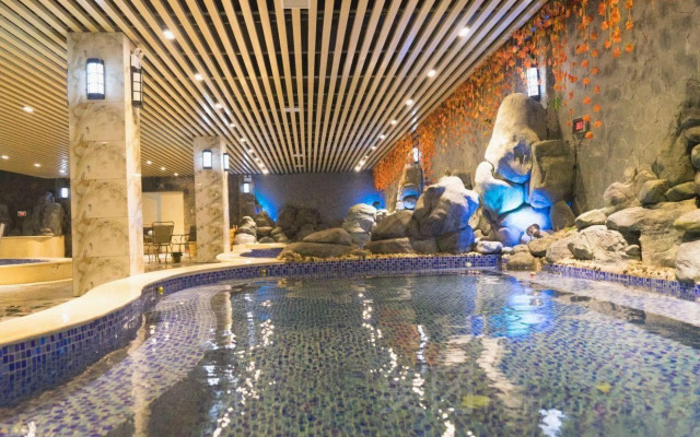 Changchi Hot Spring Hotel