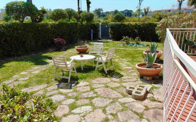 M292 - Marcelli, quadrilocale con giardino a 50mt dal mare