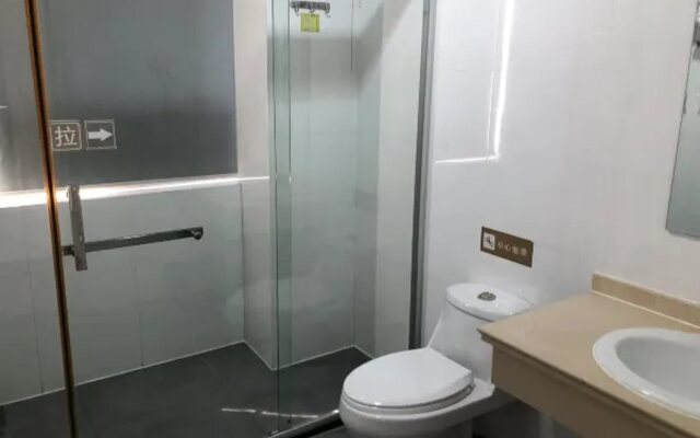 7Days Inn Chain Hotel (Taicang Shanghai East Road Wanda Plaza)