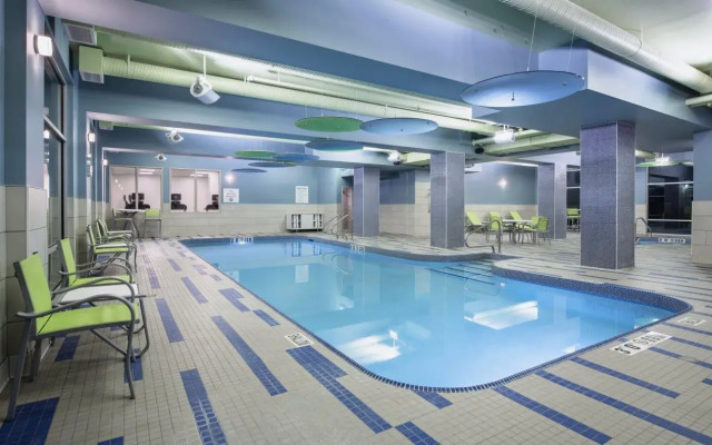 Holiday Inn Express & Suites Kelowna - East by IHG