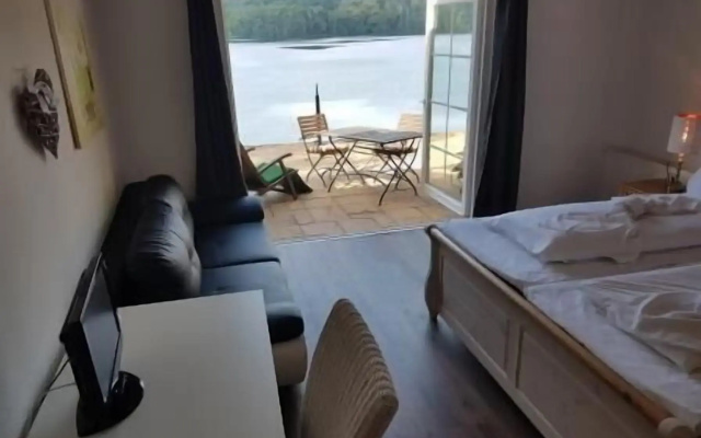 Strandhotel Vier Jahreszeiten Buckow