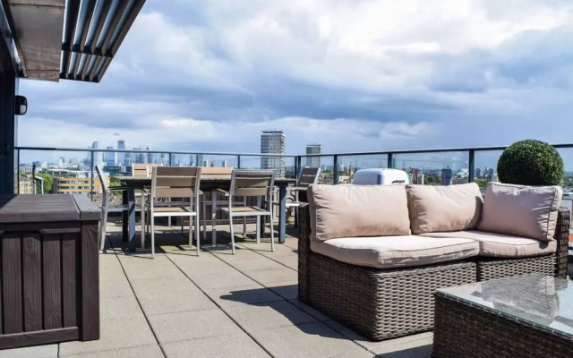 2 Bedroom Penthouse In Trendy Bermondsey