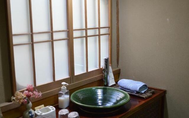 Yadoya Manjiro