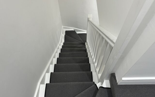 Luxurious London Studios