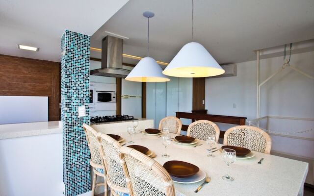 FL014 3 Bedroom Apartment By Senstay