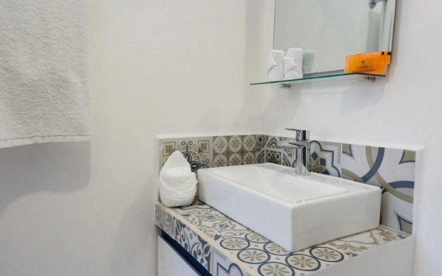 Linda Vecindad Playa del Carmen