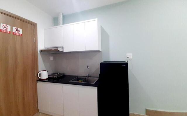 MIDMOST C22 Apartment