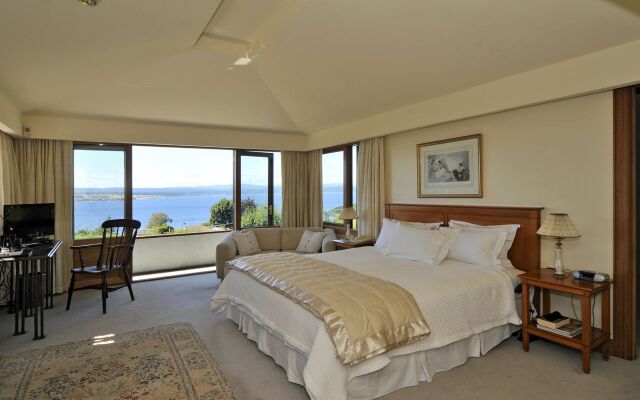 Lake Taupo Lodge