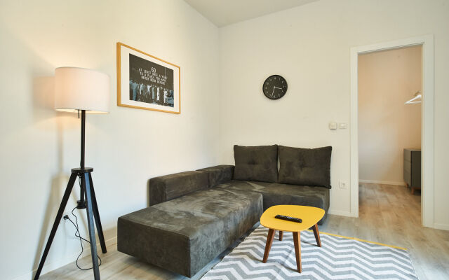 Central Downtown Apartments by Irundo
