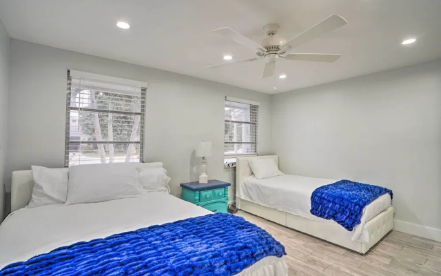 Waterfront Matlacha Home w/ Hot Tub & Grill!