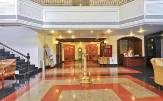 OYO 4806 Holiday Hotel